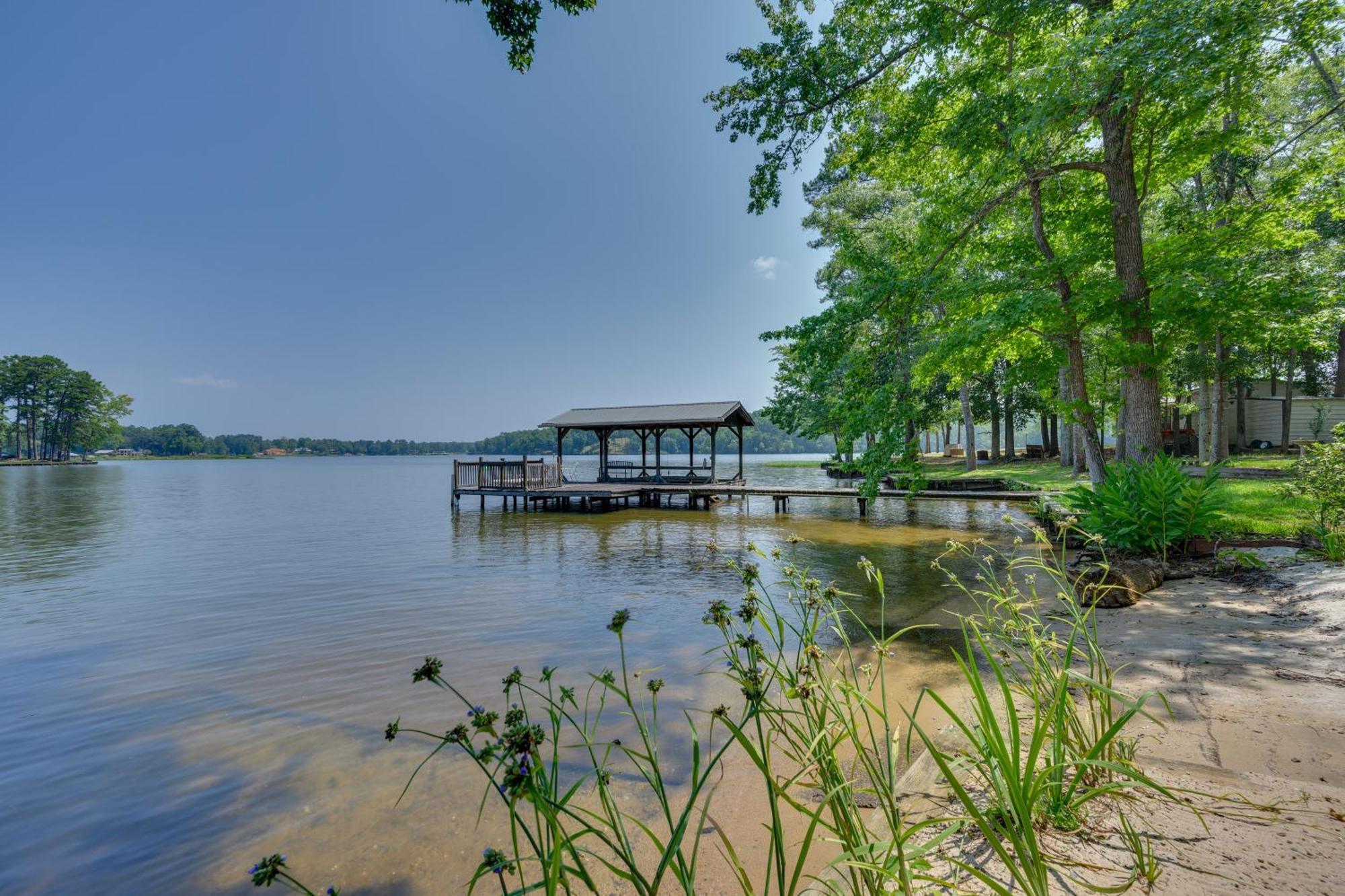 Lake Sinclair Crooked Creek Cottage With Fire Pit! Eatonton Bagian luar foto